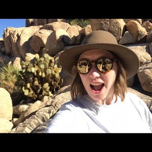 Meet your Posher, Sarah